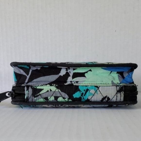 Vera Bradley Bag Camofloral Print Wallet Wristlet ID Case Clutch WOMEN'S WOMAN'S - Picture 6 of 11